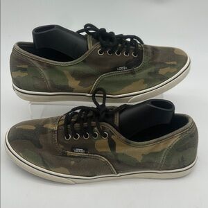 VANS Off The Wall TB9C Camo Low Pro Lace Up Sneaker Shoes Unisex Men 7 Women 9.0
